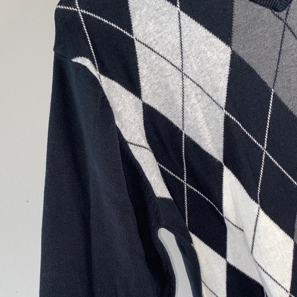 Men's V-Neck Argyle Sweater - Black, Gray, and White - Picture 7 of 16